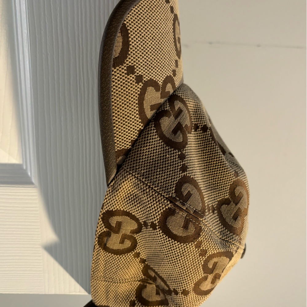 Gucci hat size M 57 cm